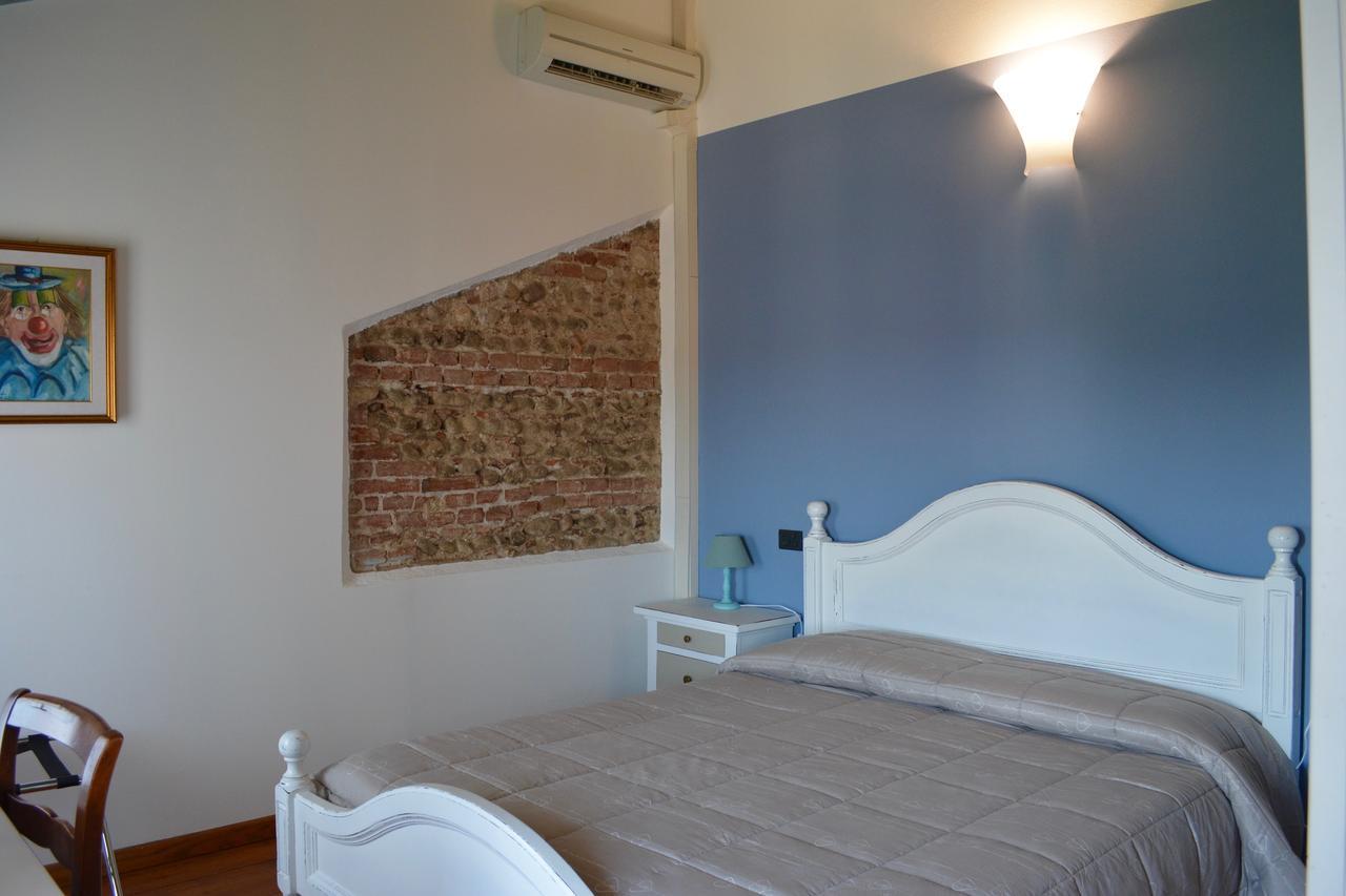 Agriturismo Borgo Tecla Rosa Luaran gambar