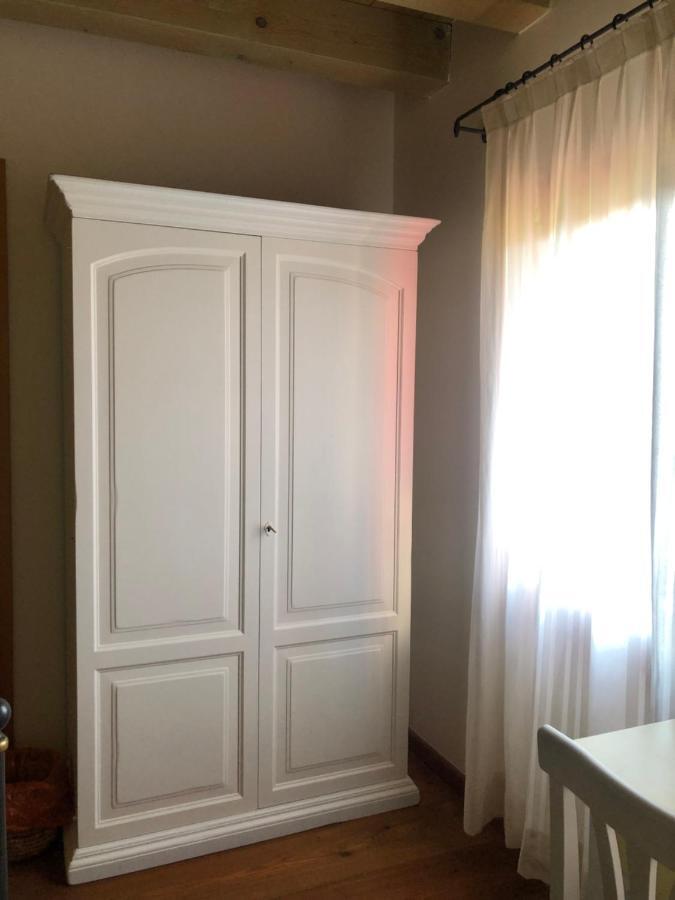 Agriturismo Borgo Tecla Rosa Luaran gambar